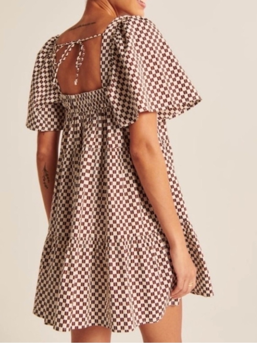 Abercrombie & Fitch Angel Sleeve Trapeze Mini Dress Brown Checkered Size Medium - Picture 3 of 7